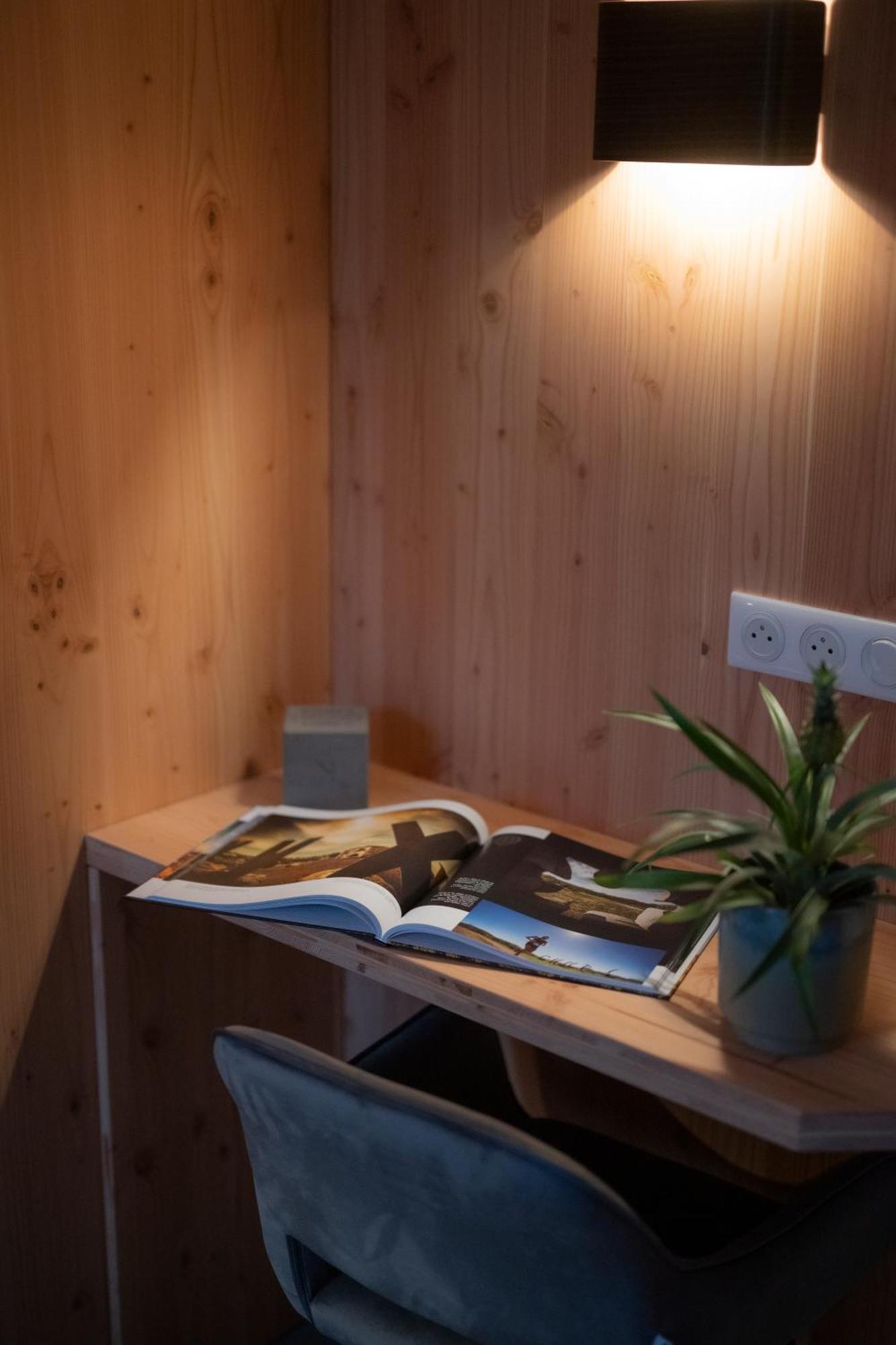L'Oree Des Sources Volvic Room photo